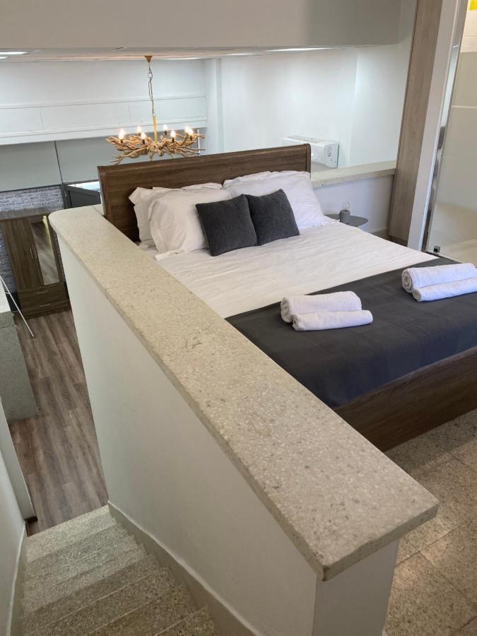 לימסול Modern City Center Appartment Saripolou מראה חיצוני תמונה